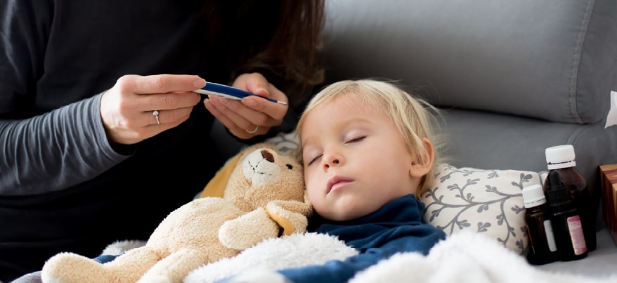 Influenza e bambini: quali sono i sintomi e i rimedi