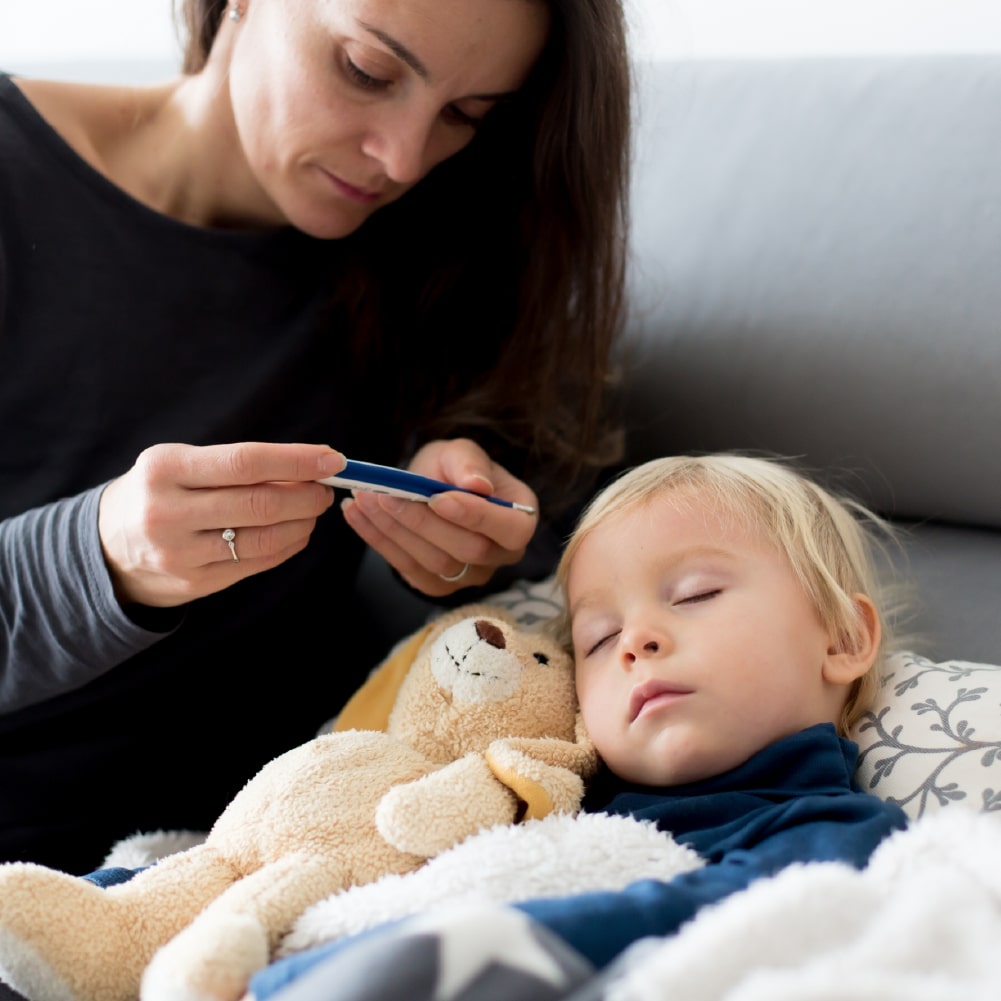 Influenza e bambini: quali sono i sintomi e i rimedi