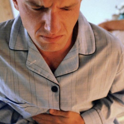 Reflusso gastrico: cos'è e quali sono i rimedi